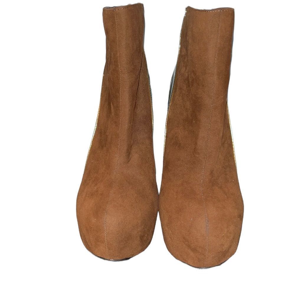 𝅺LILIANA brand platform heeled booties size 7 with 6” heel